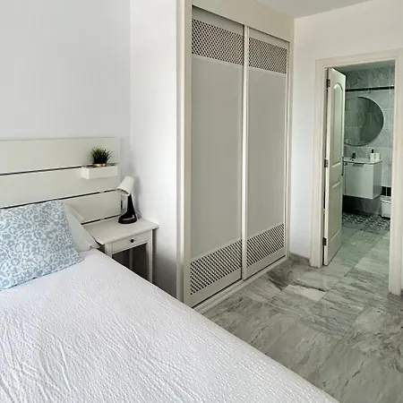 2 Bedroom In Cristianos K210 * ロスクリスティアーノス