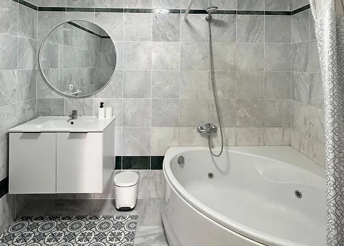 2 Bedroom In Cristianos K210 Apartament Los Cristianos (Tenerife)